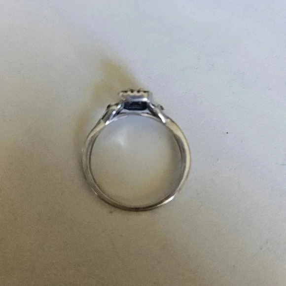 Littman Jewelers Blue and White Diamond 10k White Gold Ring Size 6.5 - Picture 6 of 9